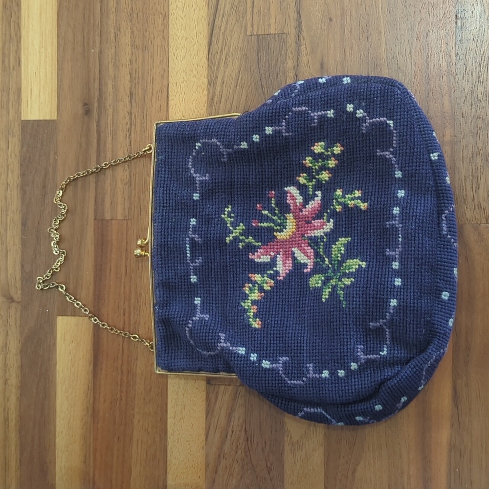 Vintage Floral Embroidery Tapestry Purse Imperfect